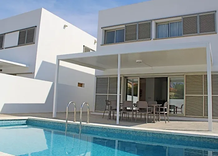 Perez Villa Cala en Bosch